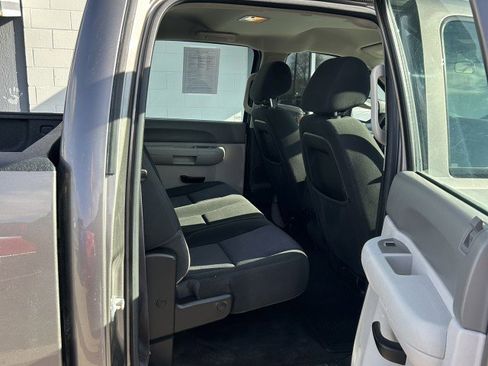 Used 2013 GMC Sierra 2500 W/T image 18