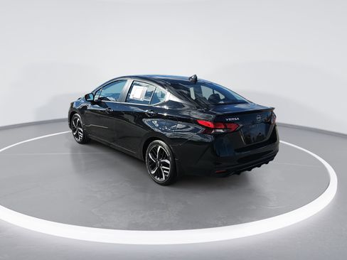 Used 2025 Nissan Versa SR w/ Trunk Package image 5