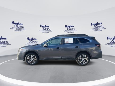 Used 2022 Subaru Outback Limited image 7