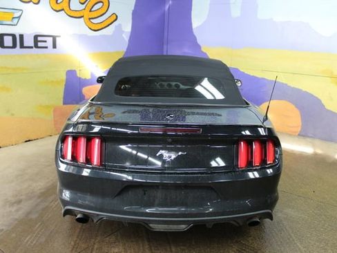 Used 2015 Ford Mustang Premium image 7