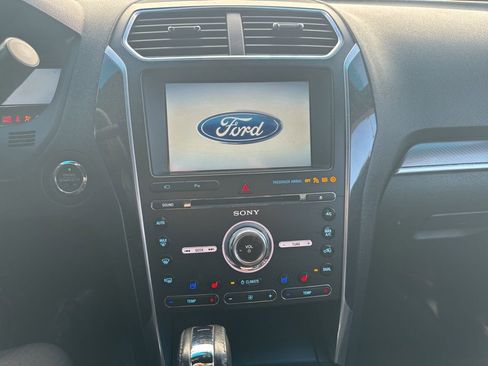 Used 2016 Ford Explorer Sport w/ Equipment Group 401A image 6