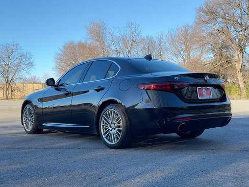 Used 2018 Alfa Romeo Giulia Ti w/ Quick Order Package 22X Lusso image 3