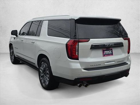Used 2023 GMC Yukon XL Denali Ultimate image 7