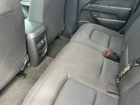 Used 2016 Chevrolet Colorado LT w/ Midnight Edition RWD image 15