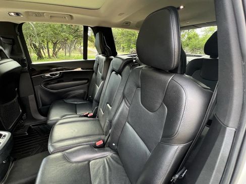 Used 2018 Volvo XC90 T6 Momentum w/ Convenience Package image 35