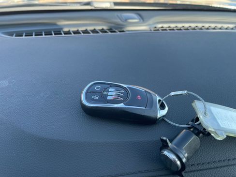 Used 2025 Buick Encore GX Preferred image 22