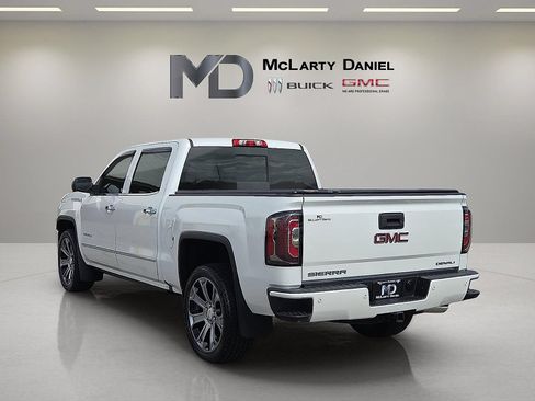 Used 2018 GMC Sierra 1500 Denali AWD/4WD image 13