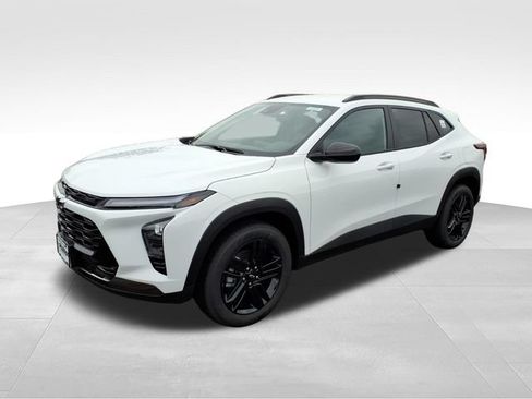 New 2026 Chevrolet Trax ACTIV FWD image 4