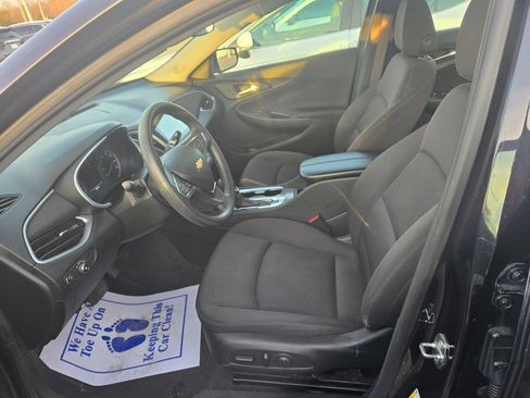 Used 2023 Chevrolet Malibu LT image 6