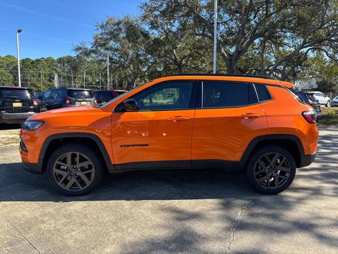 New 2026 Jeep Compass Latitude image 6