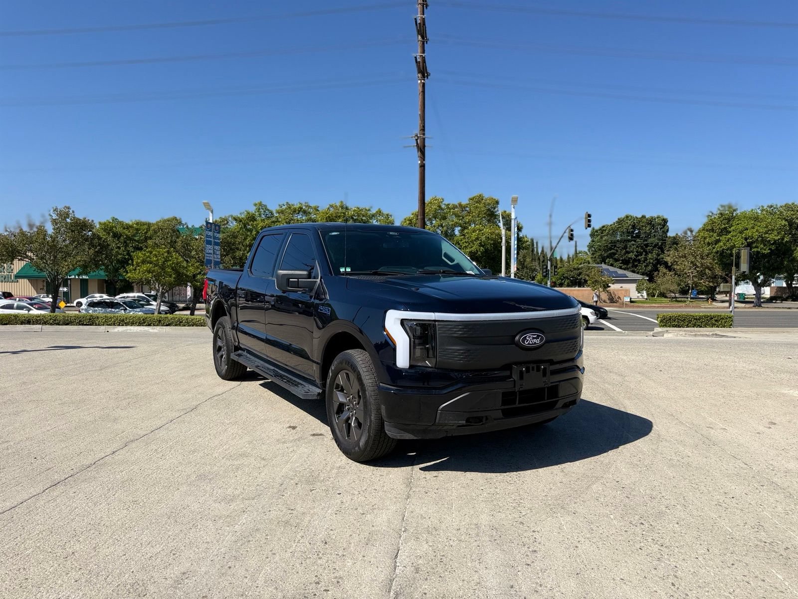 Used 2024 Ford F150 Lightning XLT w/ Max Trailer Tow Package AWD/4WD image 4
