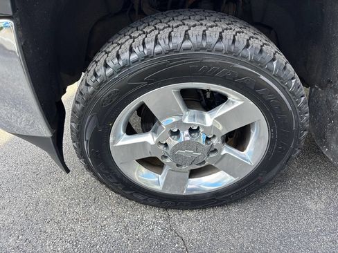 Used 2019 Chevrolet Silverado 2500 W/T w/ Snow Plow Prep Package AWD/4WD image 11