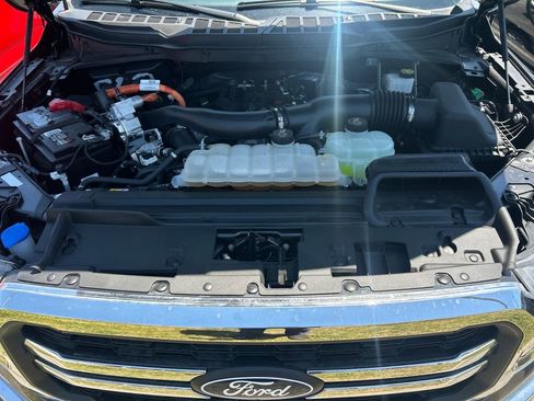 Used 2024 Ford F150 Lariat AWD/4WD image 24