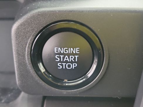 Used 2025 Toyota Tacoma SR5 RWD image 30