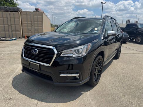 Used 2022 Subaru Ascent Touring AWD/4WD image 1