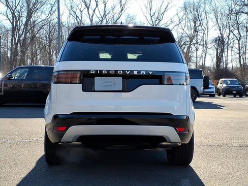 New 2026 Land Rover Discovery Limited Edition image 7