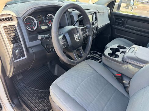 Used 2018 RAM 2500 Tradesman w/ Chrome Appearance Group image 14