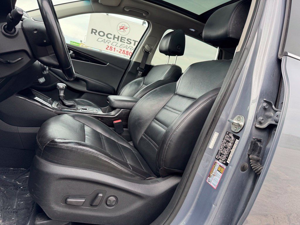 Used 2020 Kia Sorento EX AWD/4WD image 5