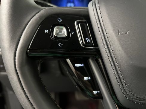 New 2026 Lincoln Aviator Reserve image 18