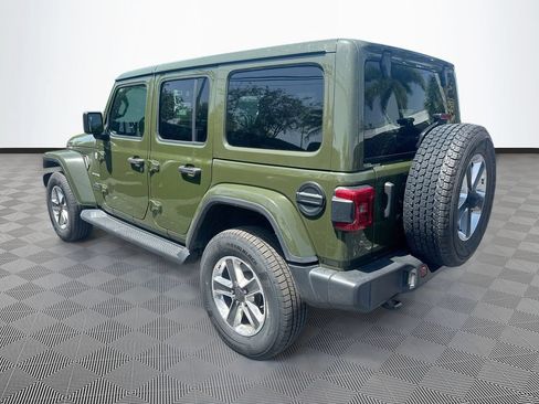 Certified 2022 Jeep Wrangler Unlimited Sahara w/ LED Lighting Group AWD/4WD image 8
