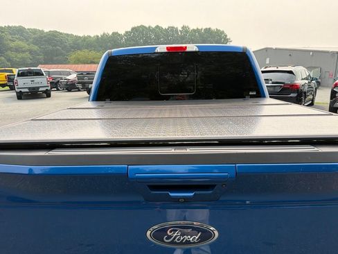 Used 2018 Ford F150 Lariat w/ Equipment Group 502A Luxury AWD/4WD image 13