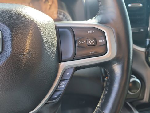 Used 2023 RAM 1500 Big Horn image 27