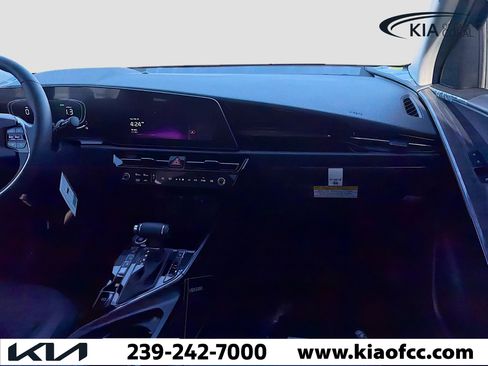 New 2026 Kia Niro EX image 17