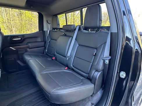 Used 2019 GMC Sierra 1500 SLT w/ SLT Premium Plus Package image 27