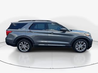 Used 2023 Ford Explorer XLT w/ Equipment Group 202A RWD video 2