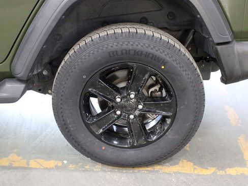 Used 2021 Jeep Wrangler Unlimited Sport image 44