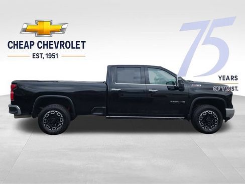 Used 2024 Chevrolet Silverado 2500 LTZ w/ LTZ Convenience Package AWD/4WD image 6