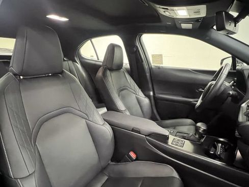 Certified 2024 Lexus UX 250h F Sport FWD image 11