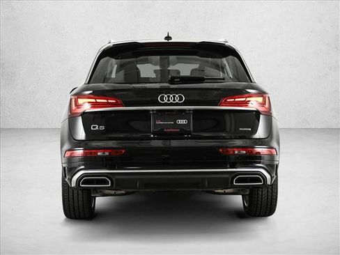 Used 2023 Audi Q5 2.0T Premium Plus w/ Premium Plus Package AWD/4WD image 7