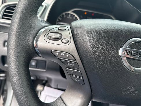 Used 2020 Nissan Murano S w/ Technology Package image 13