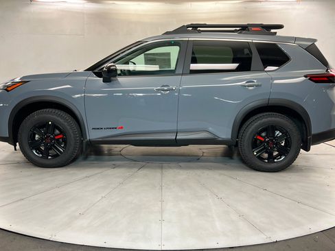 New 2026 Nissan Rogue SV AWD/4WD image 2