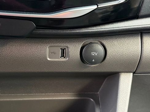 Certified 2024 Ford Transit 350 XLT image 27