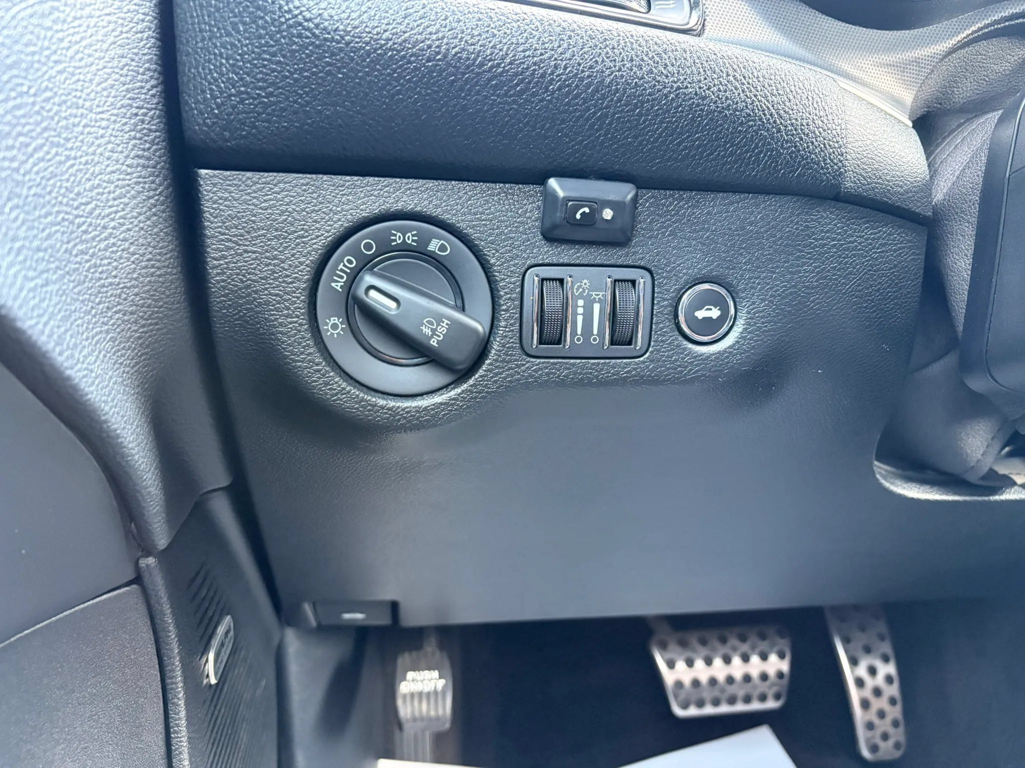 Used 2018 Dodge Challenger SXT Plus RWD image 25