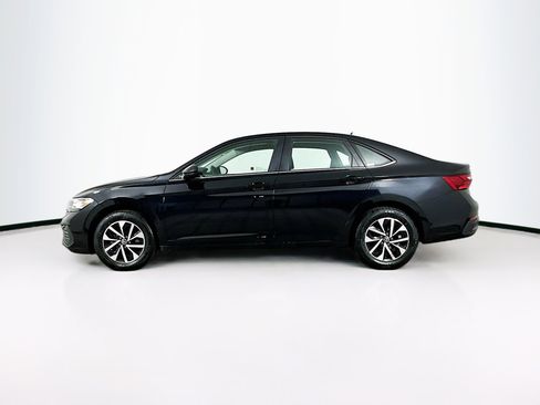 Used 2024 Volkswagen Jetta S image 4