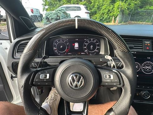 Used 2019 Volkswagen Golf R 4-Door AWD/4WD image 12