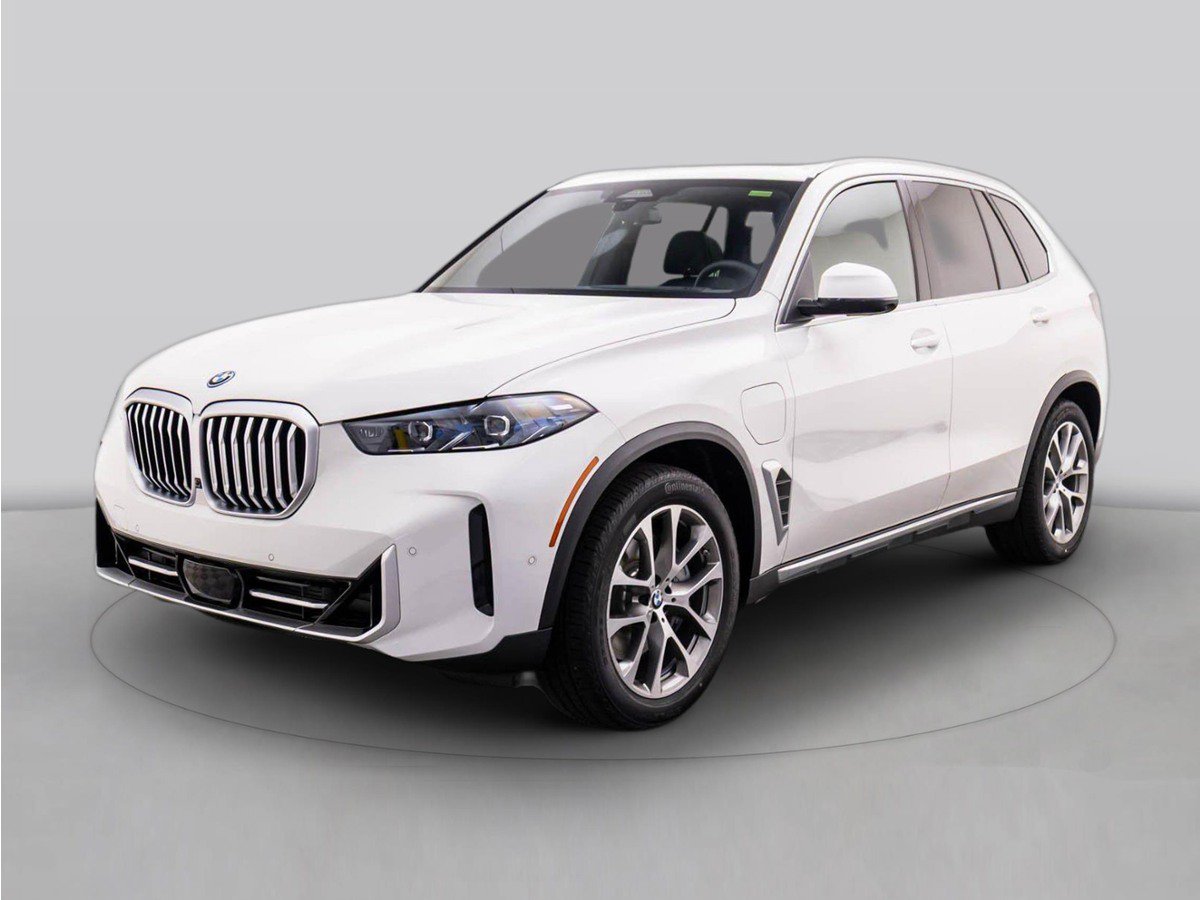 Used 2026 BMW X5 xDrive50e w/ Executive Package AWD/4WD image 1