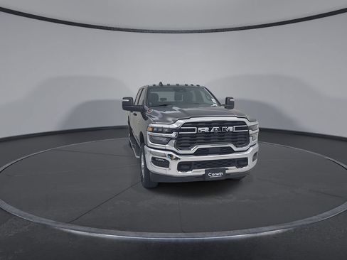 New 2026 RAM 2500 Big Horn AWD/4WD image 4