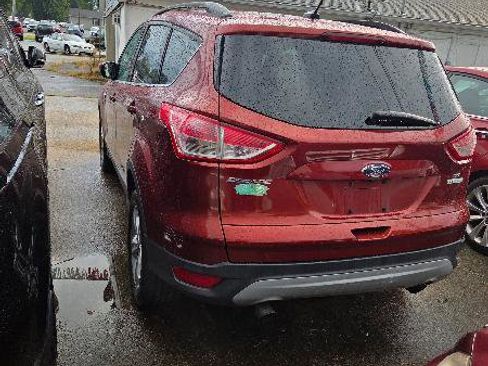 Used 2015 Ford Escape SE FWD image 5