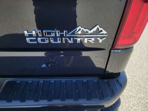 Used 2023 Chevrolet Silverado 1500 High Country w/ High Country Premium Package image 25