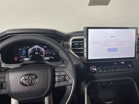 New 2026 Toyota Tundra Limited AWD/4WD image 15