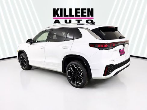 New 2026 Volkswagen Tiguan SEL R-Line image 5