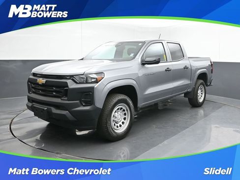 Used 2024 Chevrolet Colorado W/T image 1