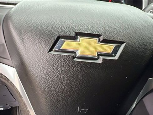 Used 2022 Chevrolet Malibu LT image 19