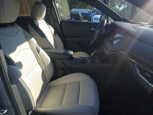 Used 2021 Cadillac XT4 Sport image 21
