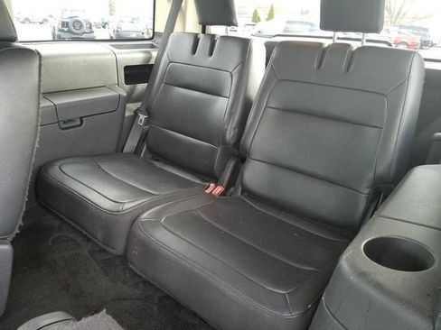 Used 2018 Ford Flex SEL w/ Equipment Group 202A image 17