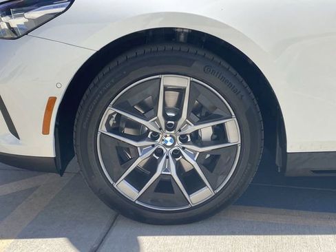 New 2026 BMW 530i w/ Premium Package image 10